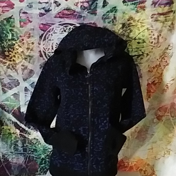 Lululemon scuba hoodie - Picture 1 of 3